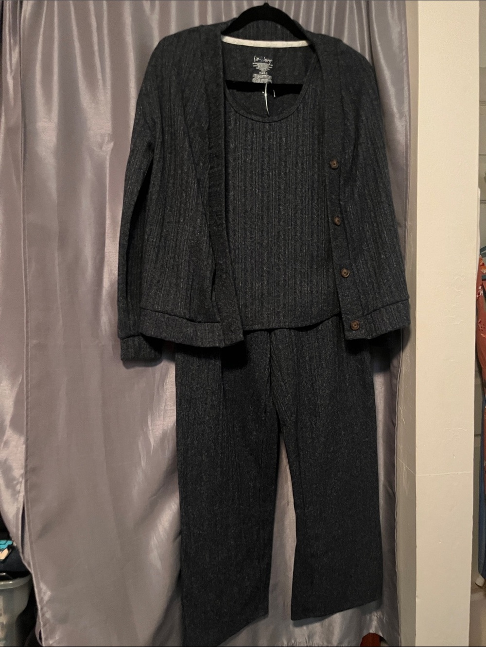 Love 2 Lounge Women's Charcoal Ribbed Knit Pajama Set